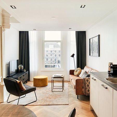 Damrak Short Stay Amsterdam Exterior photo