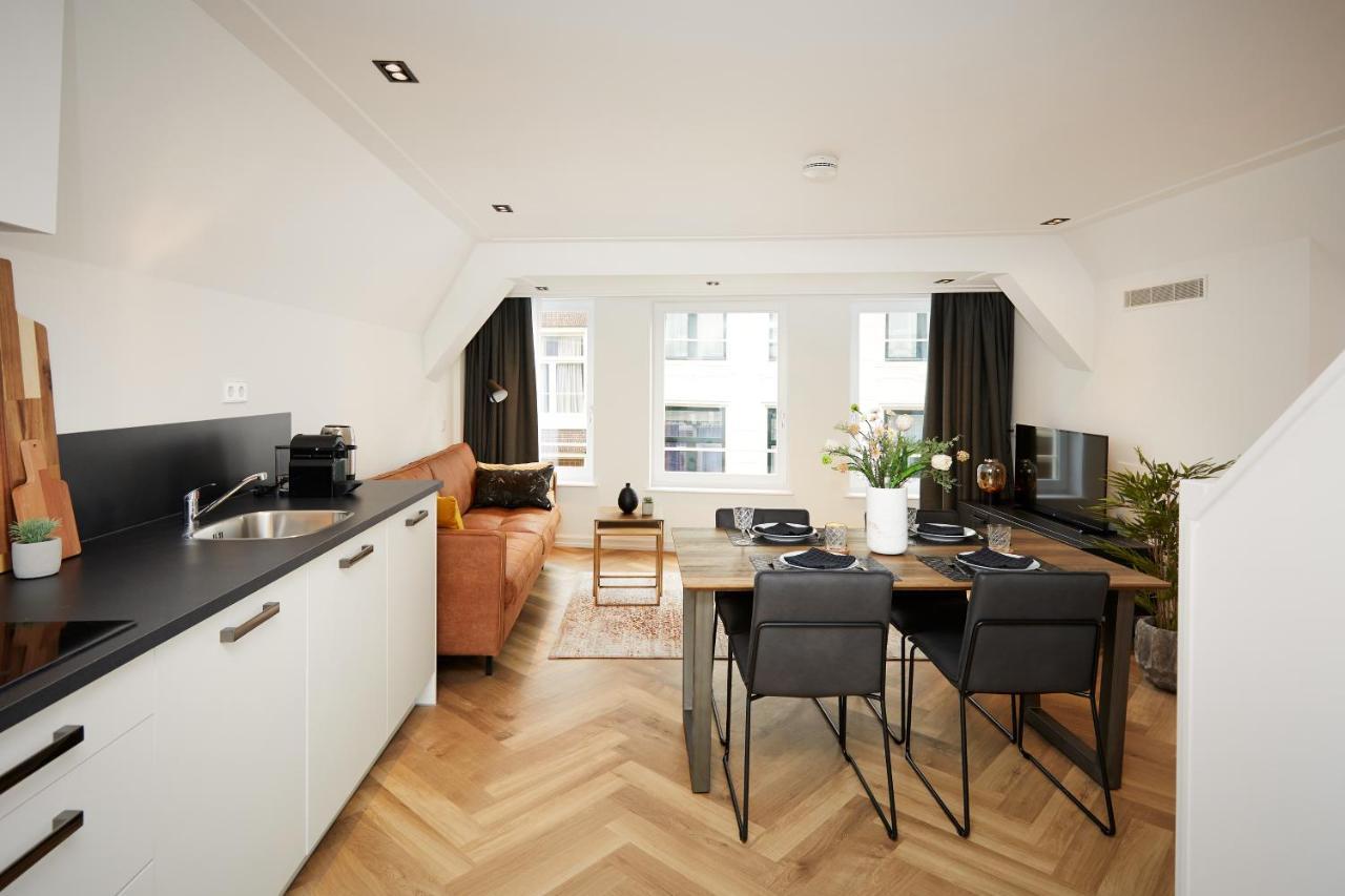 Damrak Short Stay Amsterdam Exterior photo