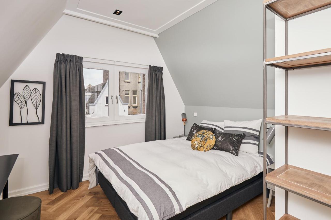 Damrak Short Stay Amsterdam Exterior photo