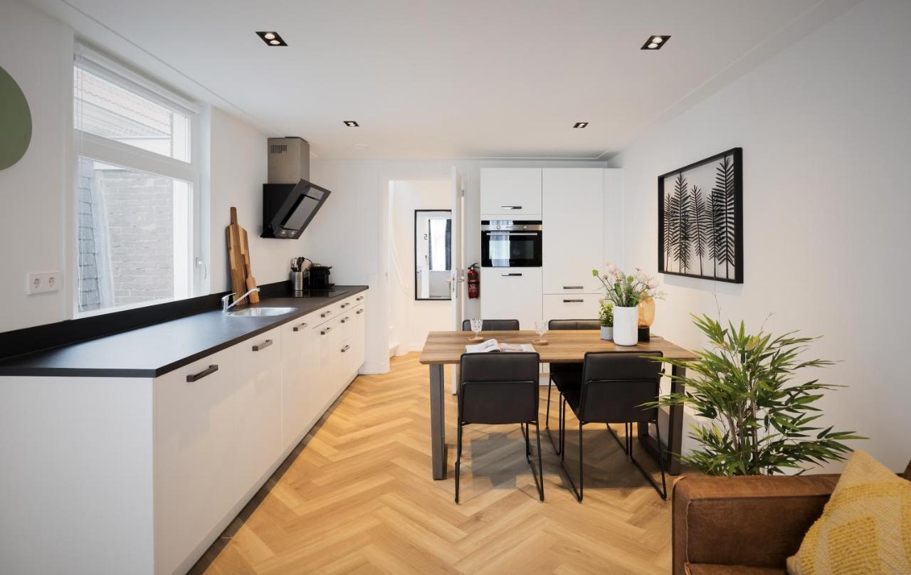 Damrak Short Stay Amsterdam Exterior photo